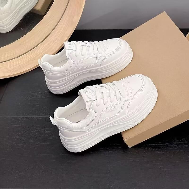 Super light thick baseplate shoes casual shoes women's autumn 2026 new versatile height-increasing sports shoes flat single shoes