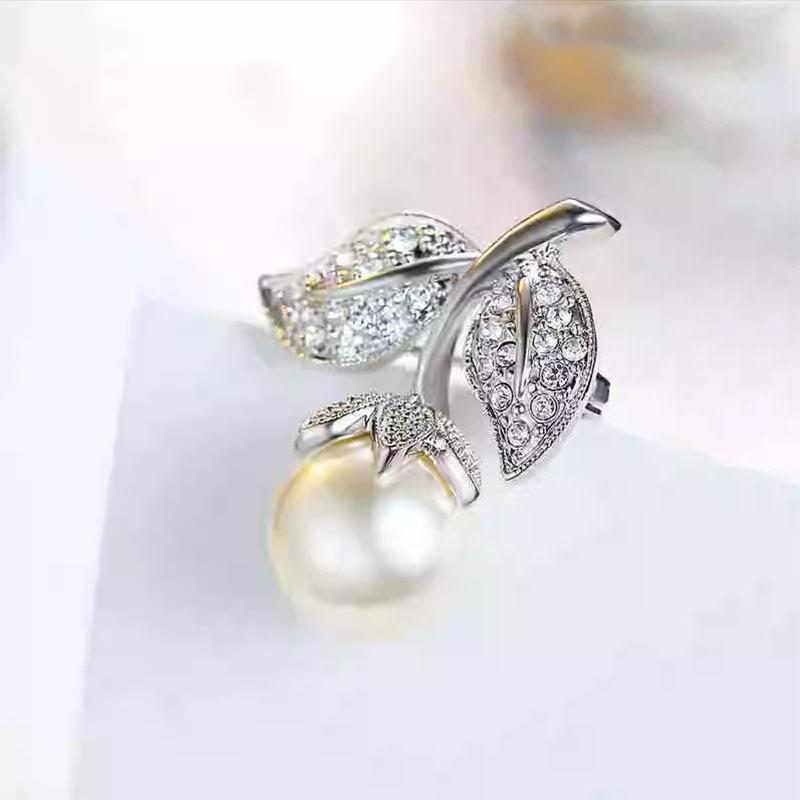 Темпераментный небольшой ароматный стиль, брошь «Фрукт любви», высококачественная женская антибликовая булавка в виде цветка, ретро-универсальные аксессуары для жемчужного корсажа