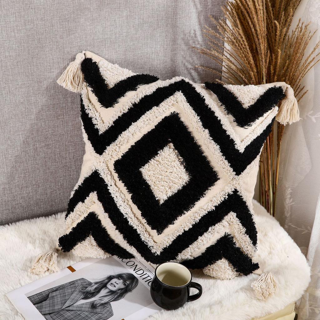 Nordic Ins Style Moroccan Tufted Pillow Bed and Breakfast Light Luxury Embroidered Cushion Removable and Washable Tassel Home Pillow Cover