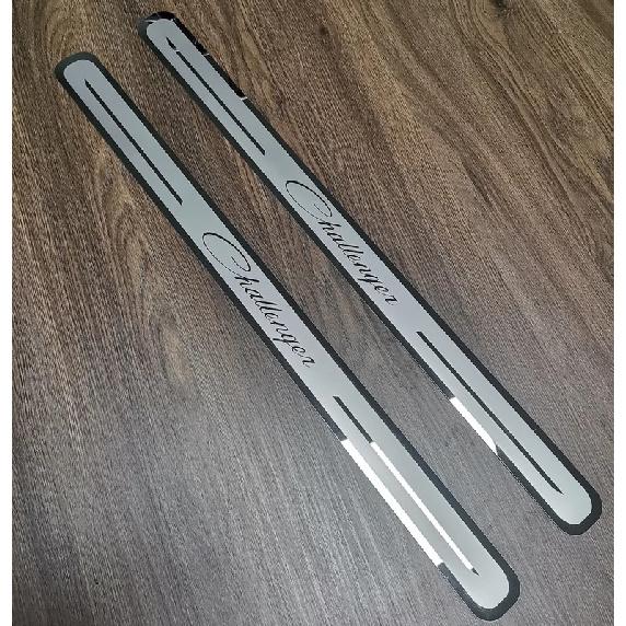Car Stainless Steel Door Sill Scuff Plate For Dodge Challenger 2015-2025