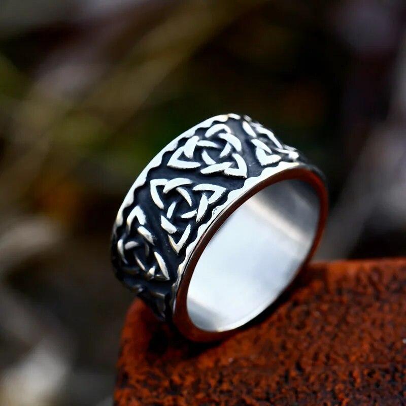 Men Biker Nordic Viking Rings Stainless Steel Retro Nordic Ethnic Belief Odin Viking Rune Ring Men Amulet Jewelry