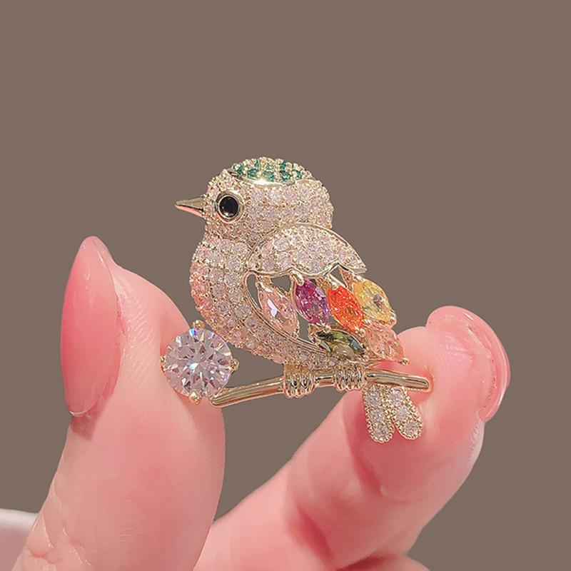 New Fashion Bird Brooches For Women Girls Crystal Rhinestone Brooches Pins Shiny Animal Badges Jewelry For Lady