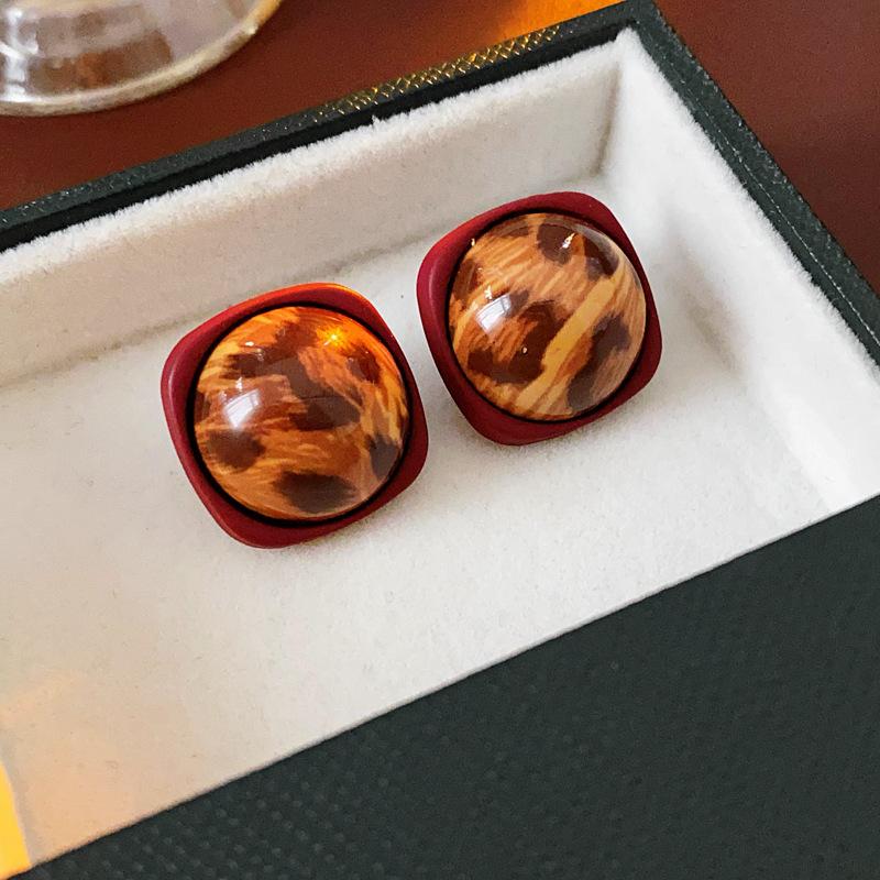 Ретро Гонконгский стиль Серьги-кольца с леопардовым принтом из серебряной иглы Легкая роскошь Высококлассные серьги с темпераментом Нишевые серьги Женские