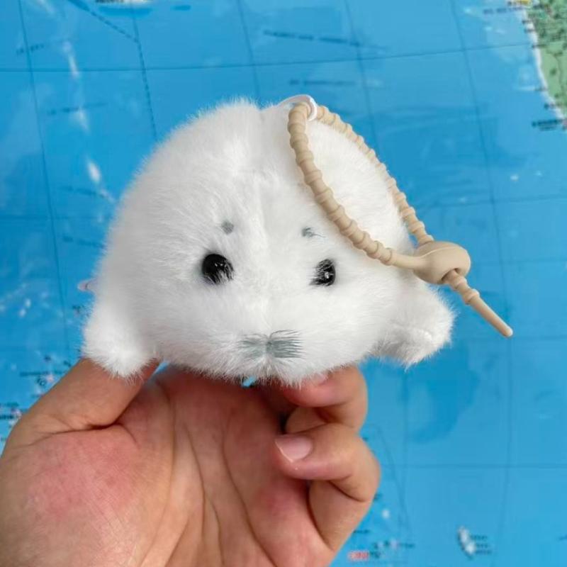 Cute Seal Plush Keychain Soft Kawaii Seal Plushies Animal Pendant Fashion Stuffed Doll Keyring Car Key Accessories Car Ornaments