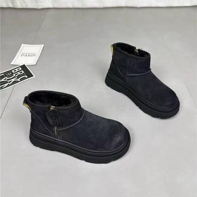 Зимние новые короткие ботинки утепленные теплые на толстой подошве бархатные нескользящие ботинки женские снежные хлебные хлопковые туфли ботинки мартин женские