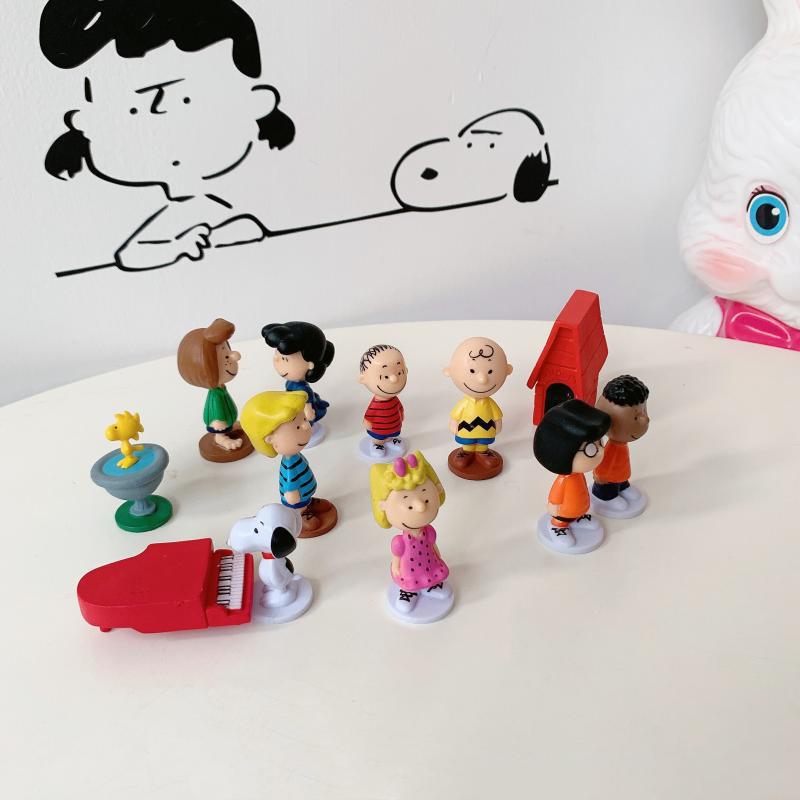 Продажа Японский Мультфильм Peanuts Снупи Чарли Салли Вудсток Мини Фигурка Модель Игрушки Миниатюрные Люди для Торта Коллекция Реквизит
