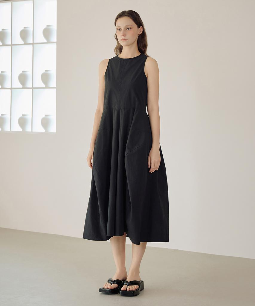Tibaeg Sim Dress
