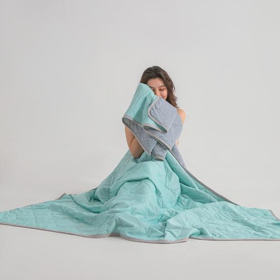 Cooling Comforter for Hot Sleepers Breathable Summer Quilt Air Condition Comforter Cool Blanket for Night Sweats Bed Couch