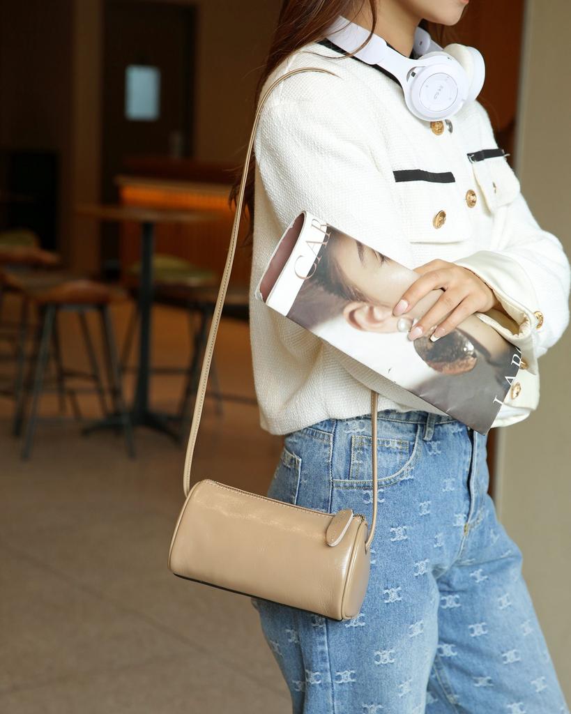 First Layer Vegetable Tanned Cowhide Women's Bag Fashionable and Versatile New Trendy Summer Casual Shoulder Messenger Bag Shell Bag Change Bag