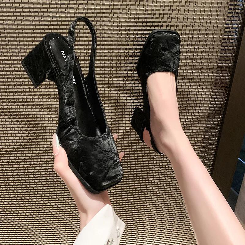 2024 Весна и Осень Новые Черные Туфли С Задним Воздухом Одиночные Туфли Французские Ретро Сандалии На Высоком Каблуке Квадратной Головы Для Женщин