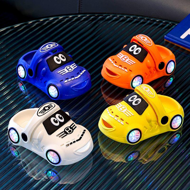 Летние детские светящиеся нескользящие сандалии-шлепанцы с мягкой подошвой для больших и маленьких детей, для ванной, детские шлепанцы, новинка