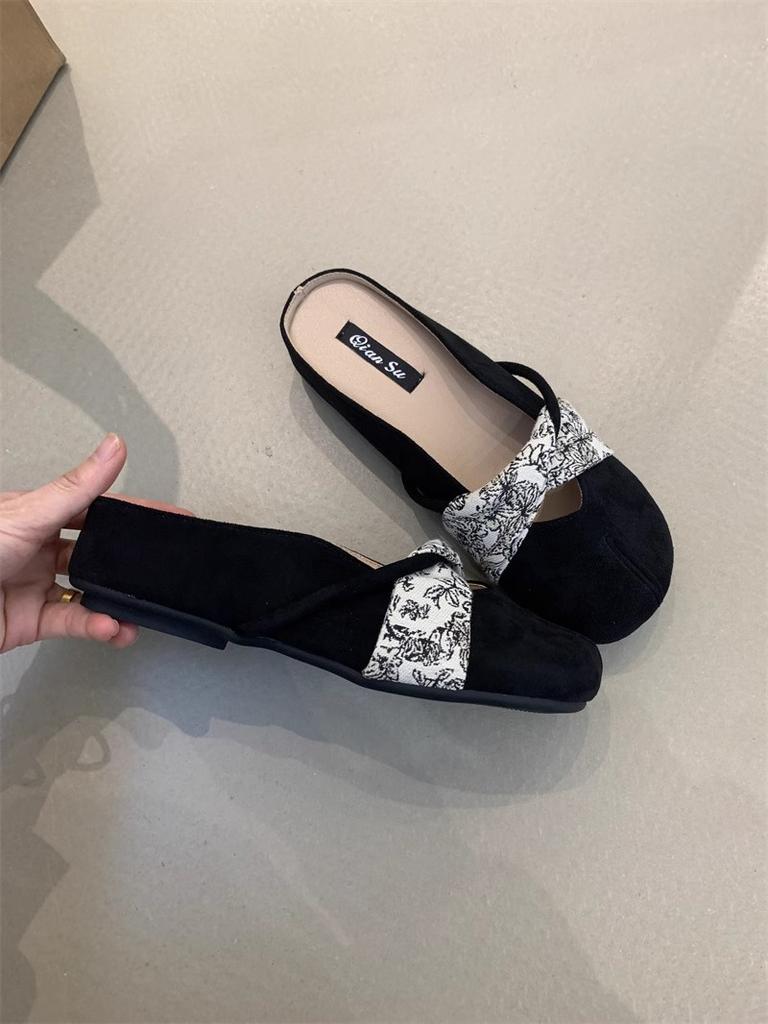 2025 Spring French Niche Design Gentle Suede Inner Height Increase One Pedal Lazy Slippers Retro Mary Jane Shoes