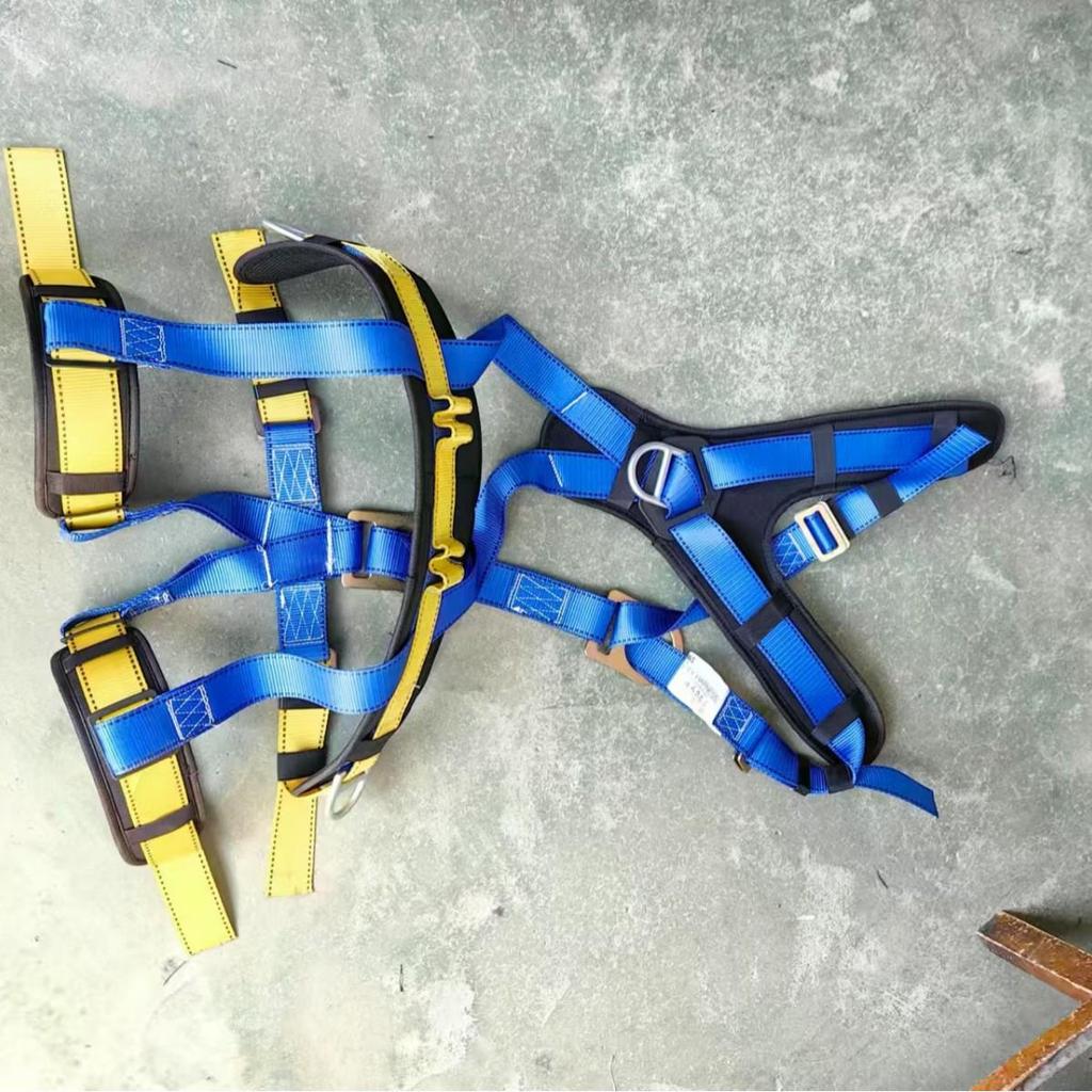 Multi-Point Full-Body Safety Harness for High-Rise Work
