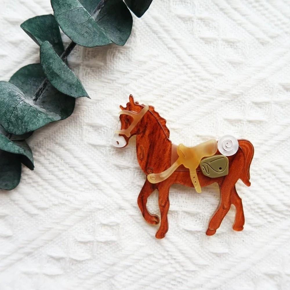 Creative Zodiac Horse Pins Personality Pony Badge Pin Animal Horse Brooches  Men Suit Accessories