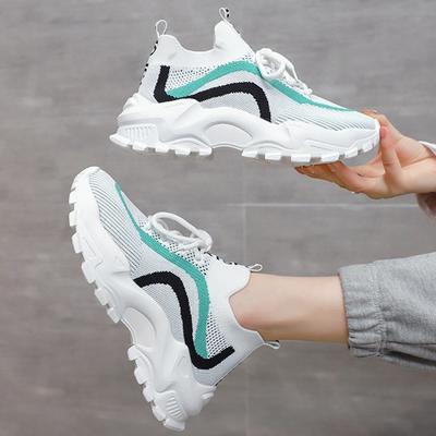 Модные спортивные кроссовки из сетки смешанных цветов для женщин, толстая подошва, нескользящие, на шнуровке, массивные кроссовки, летние удобные туфли на платформе для повседневной носки