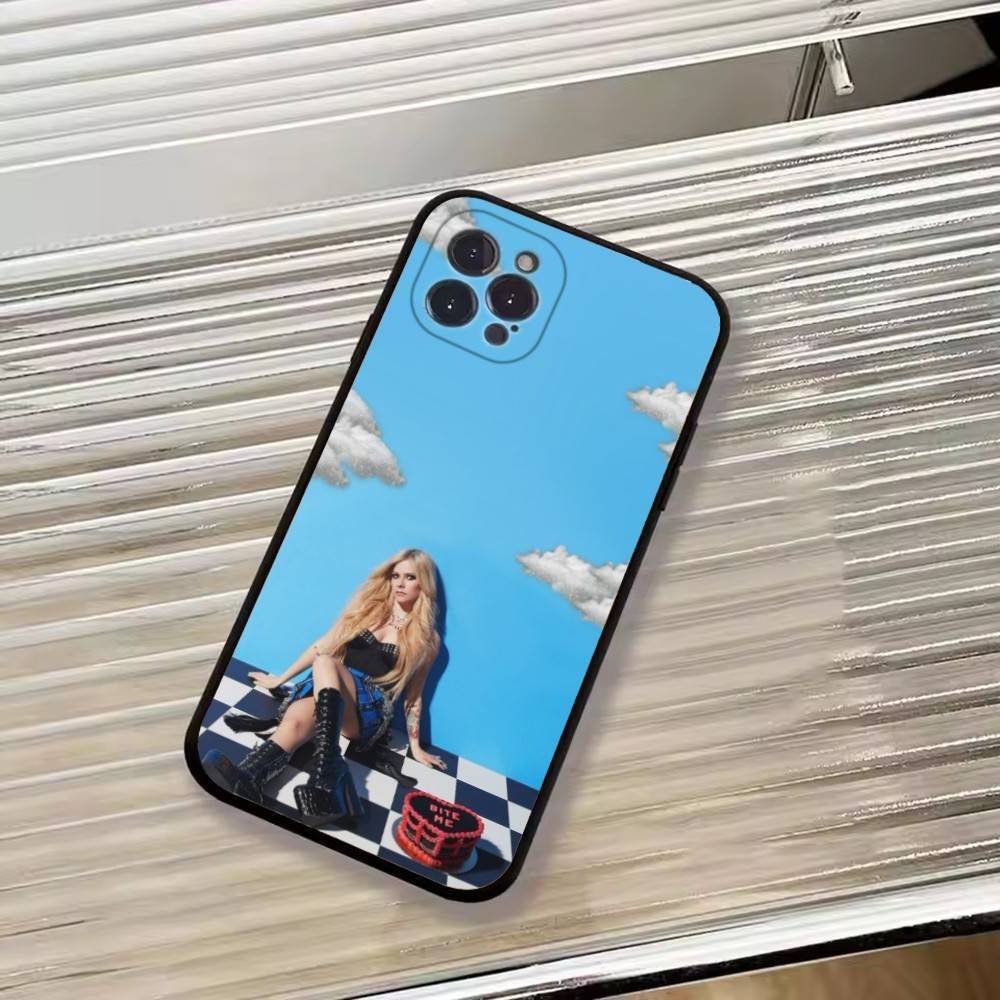 Чехол для телефона певицы Аврил Лавин Для iPhone 17, 16, 15, 14, 13, 12, 11 Plus, Pro Max, Другие Мягкий Черный Чехол