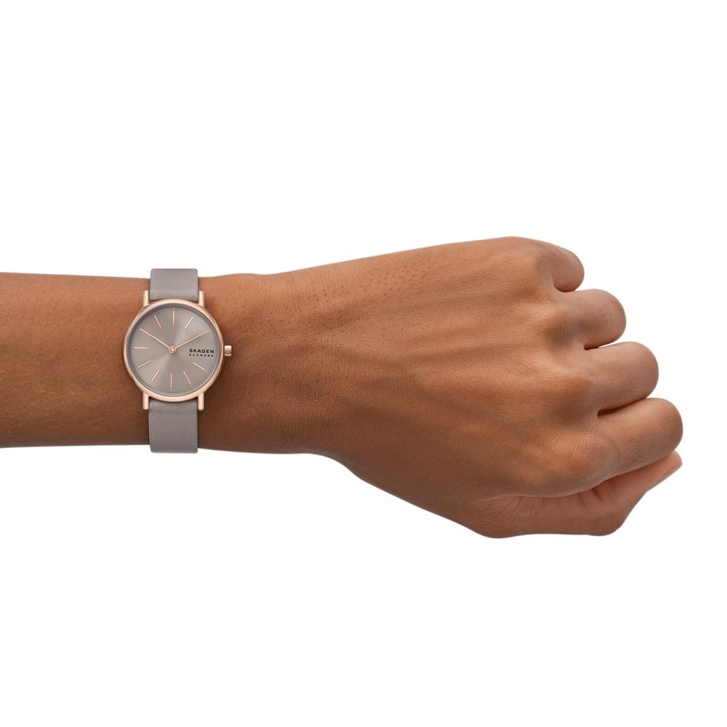 Skagen Signatur Lille Minimalist Watch for Grey Signatur Lille Women, Leather/Rose Gold, 30mm,