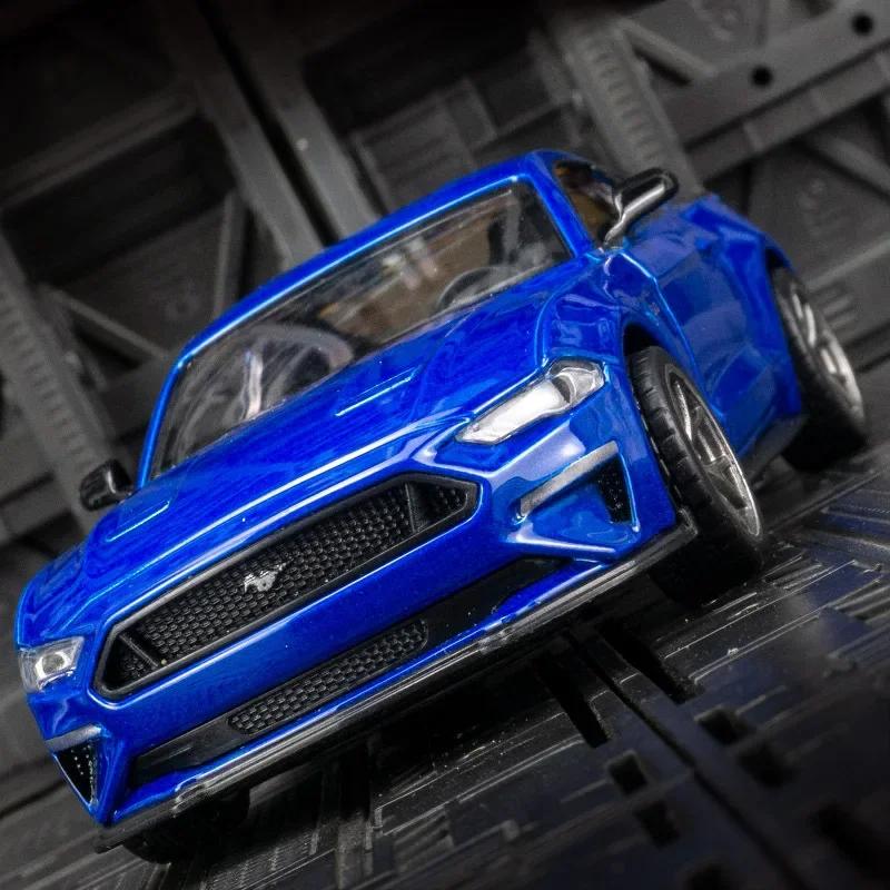 AHYU6 1:34 Ford Mustang GT 2018 Muscle Car Alloy Car Die Cast Toy Car Model Sound and Light Toy Collectibles Birthday gift