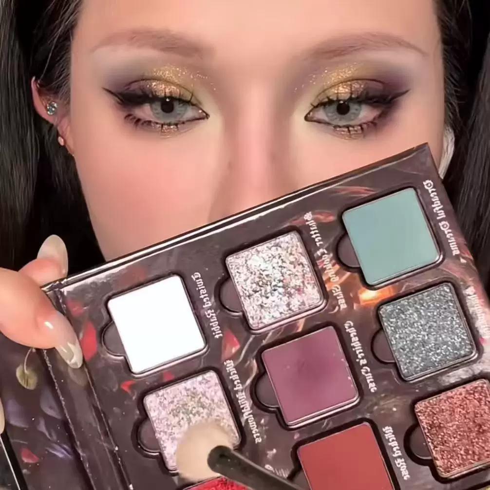 One Plate for Full Makeup ~ First Love Sweet Tea Rose Milk Tea Matte Pearlescent Brown Earth Eye Shadow Highlight Blush Plate