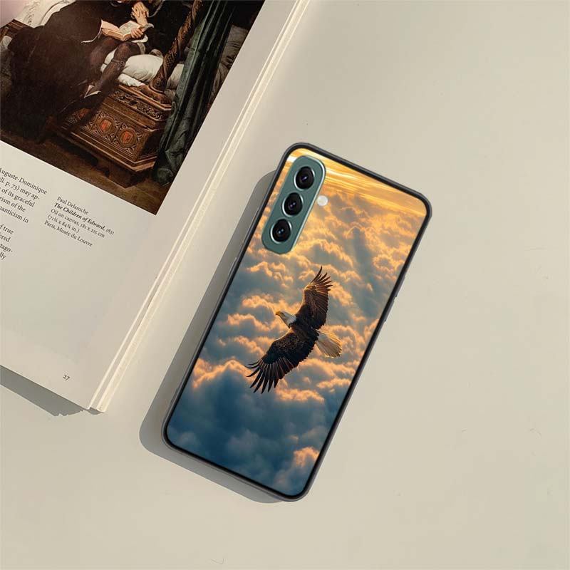 Чехол для телефона "Парящий орел охотится" для Samsung A54 A14 A24 A34 A17 A37 A57 A55 A35 A25 A15 A07 A05S A04S A12 A22 A32 A52S A72 Gala