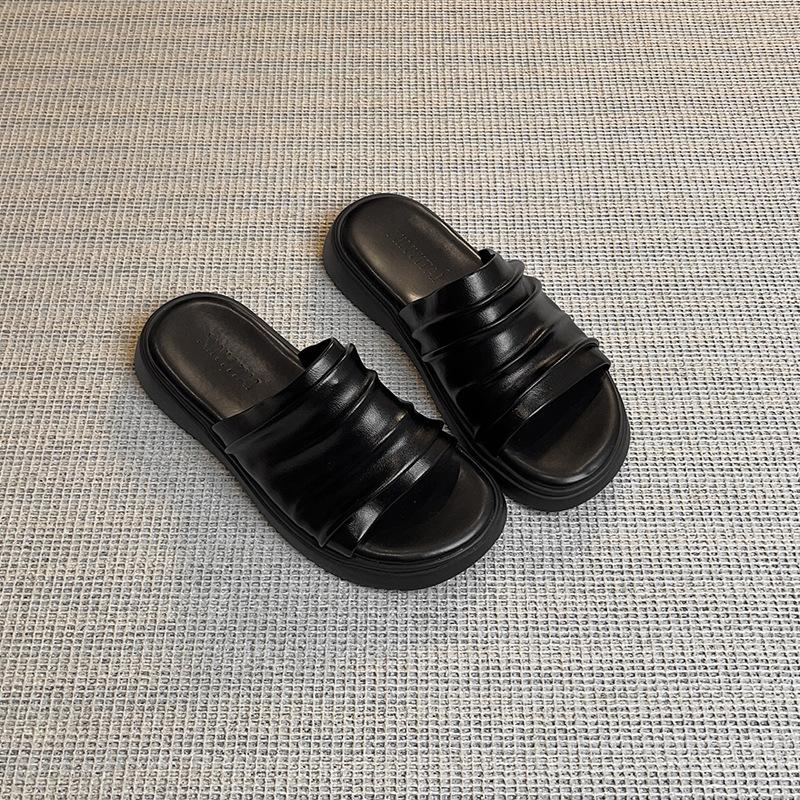 Spot! Slack pleated Bangkok drag flat-bottomed slippers 2025 summer new soft-soled slippers that are not tired of feet