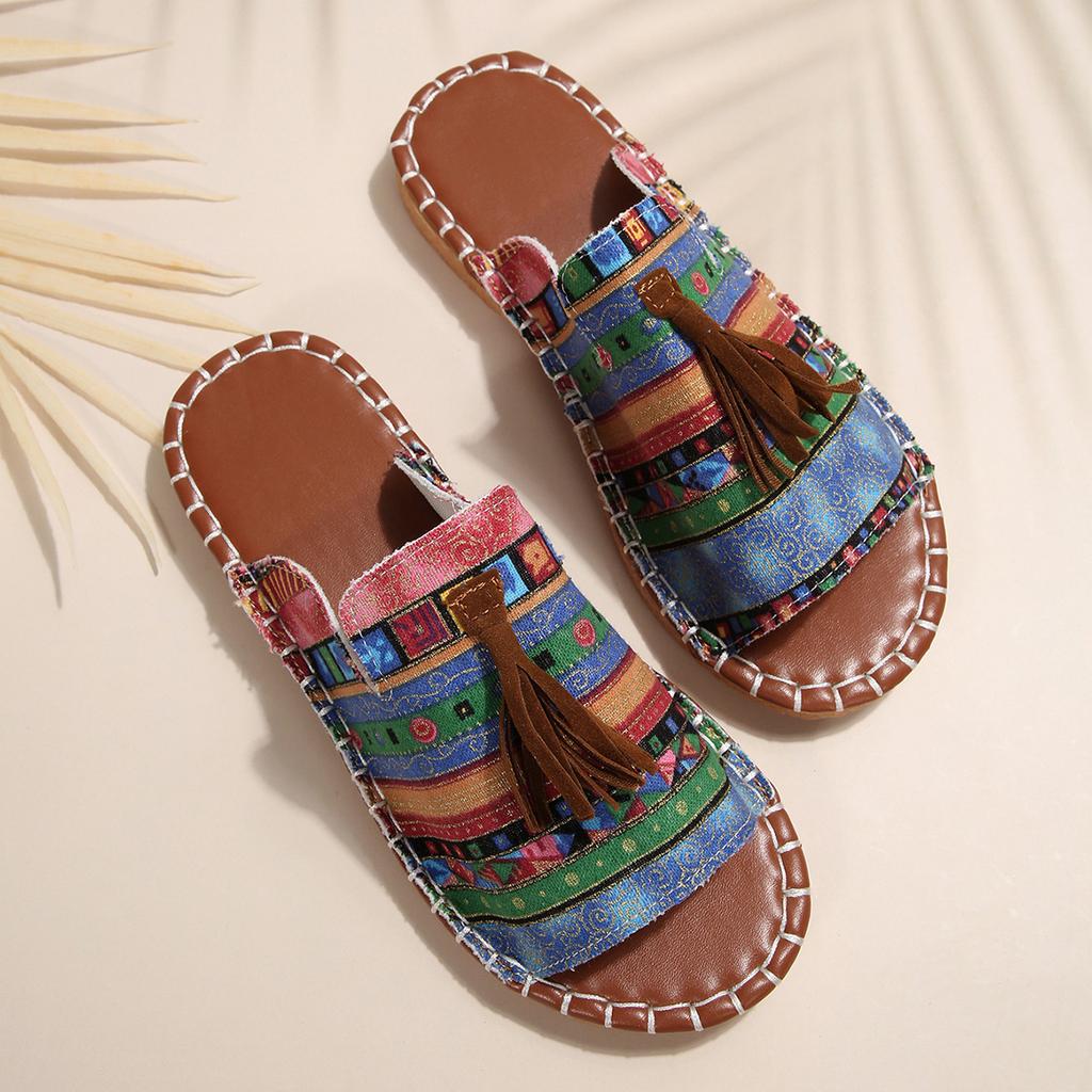 Large size flat slippers New European and American tassel beach shoe size in summer