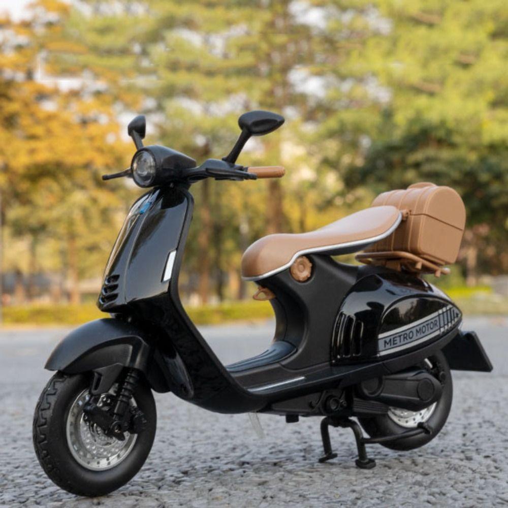 Diecasts Vehicle Retro Motorcycles Cars Toys Zinc Zinc Alloy Vehicles Light Music Toy Home Decoration