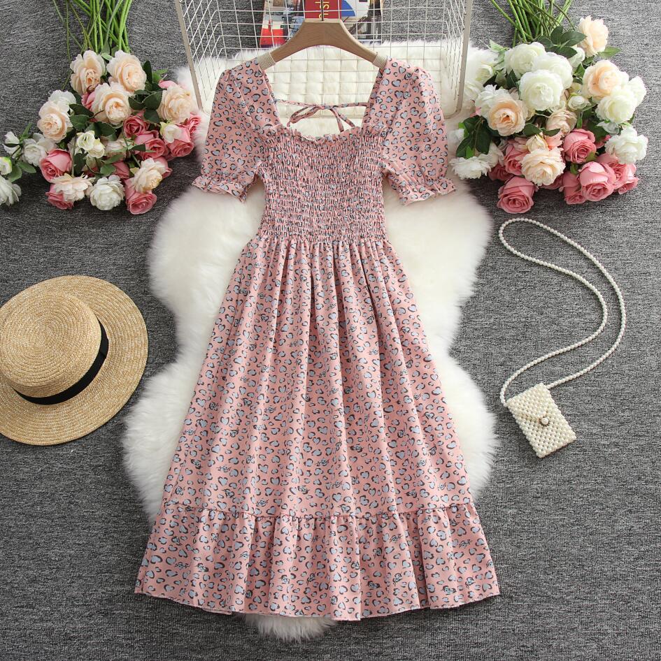 "French Retro Floral Square Neck Puff Sleeve Dress for Petite Women - High Waist, Sweet, Short Spring Style"