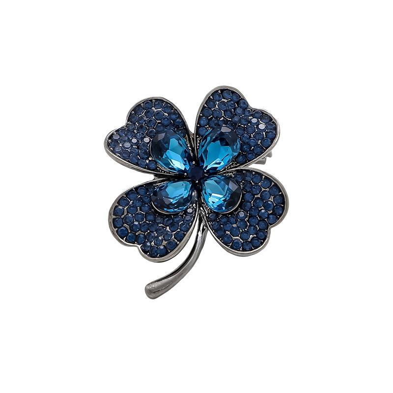 Crystal Four-leaf Clover Brooch, High-end Women's Simple and Versatile Brooch, Elegant Brooch, High-end Sense