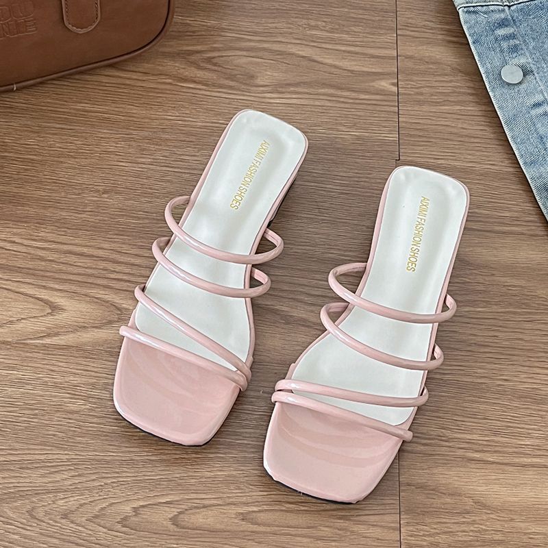 French One-word Fashion Sandals 2025 Summer New Medium Thick Heel Outer Wear Versatile Temperament Commuter Cool Slippers Women