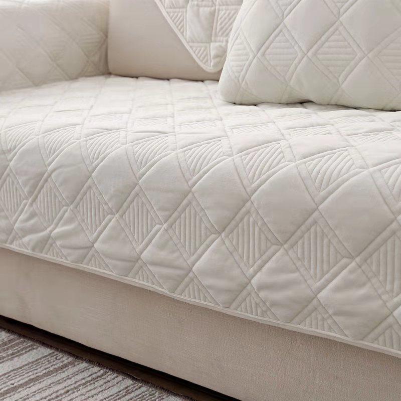 Короткое плюшевое полотенце для дивана серого цвета, европейское короткое утепленное стеганое покрытие для дивана, противоскользящее европейское покрытие для дивана для гостиной