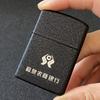 Креативная ветрозащитная керосиновая зажигалка с колесиком, матовая черная, с вогнутым дном, железный корпус