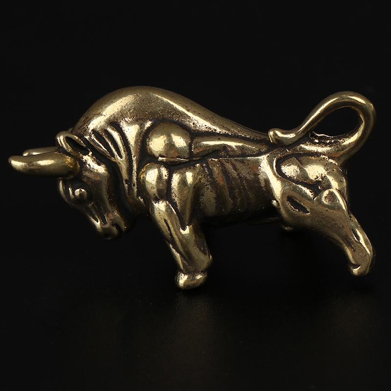 1шт мини портативный ретро латунь бык статуя брелок орнамент скульптура орнамент