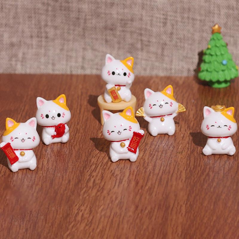 1Pc Cute  Year Cartoon Lucky Cat Micro Landscape Resin Cat Micro Landscape Diy Pot Garden Decorations Miniatures