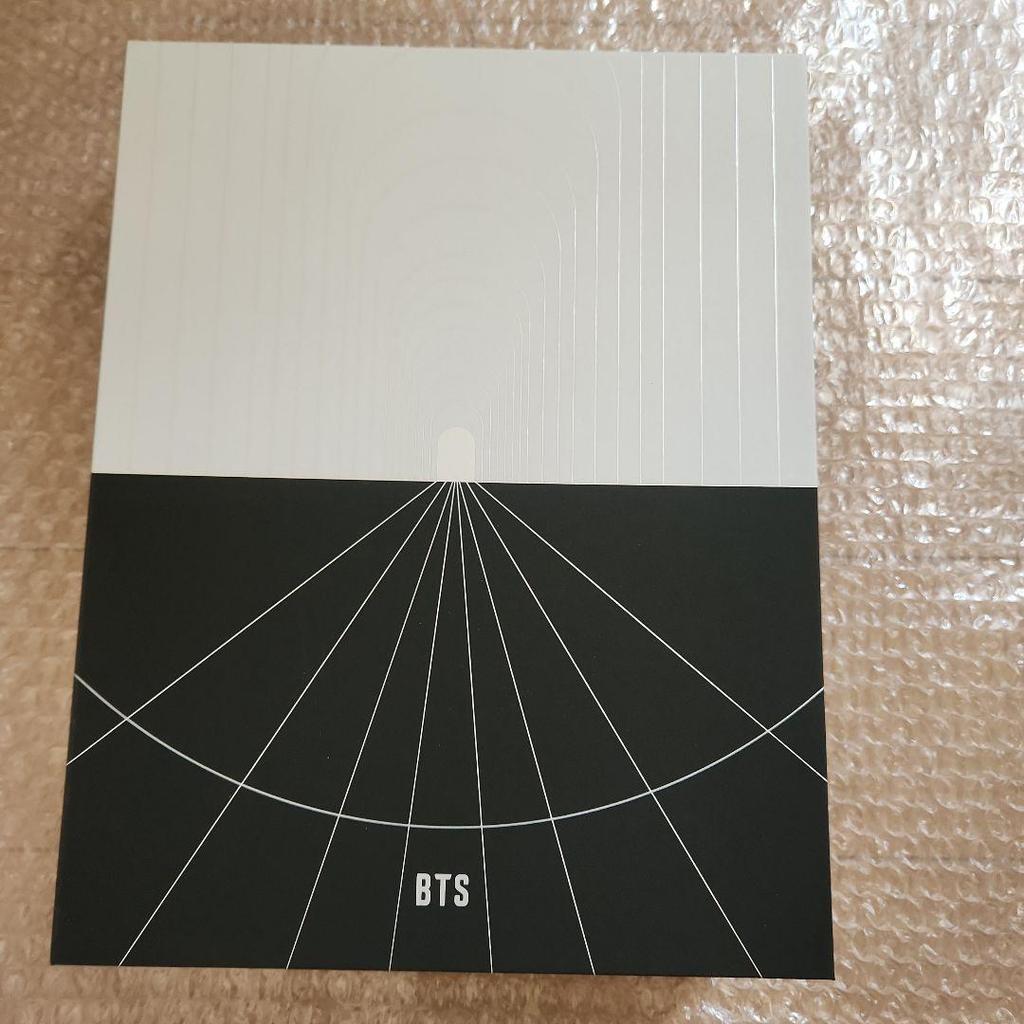 [USED] BTS MAP OF THE SOUL PHOTO BOOK