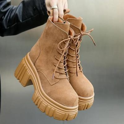 Модные женские кожаные мотоциклетные ботинки 9 см, осень-весна, новые высокие ботильоны на толстой платформе, женские туфли на танкетке, замшевые панковские туфли для женщин