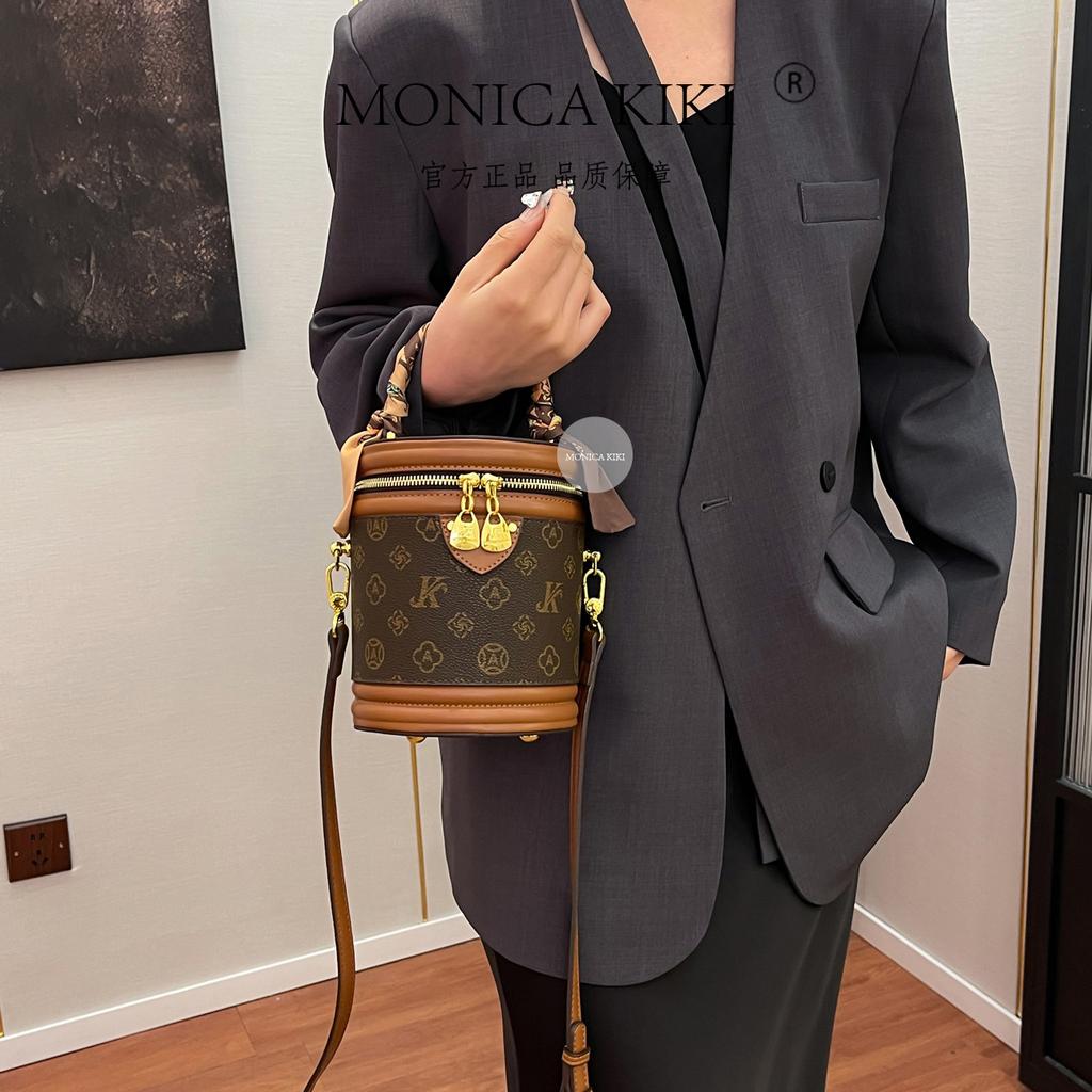 Old flower bucket bag women's 2025 new handbag cylinder bag retro printed handbag versatile messenger bag