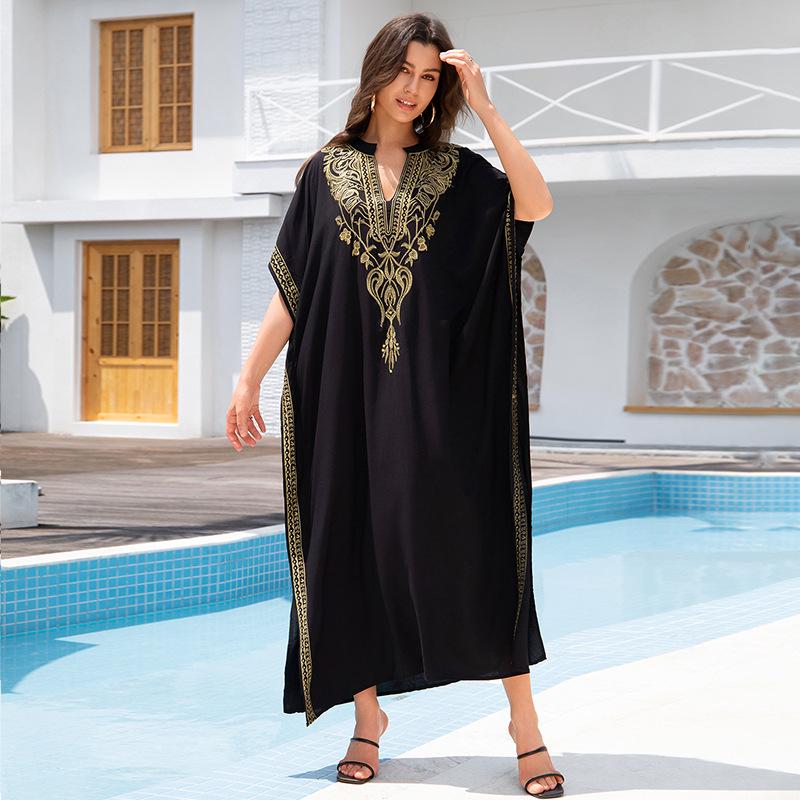 Women's Loose Long Beach Cover-up: Rayon Embroidery Bikini Sunscreen Robe