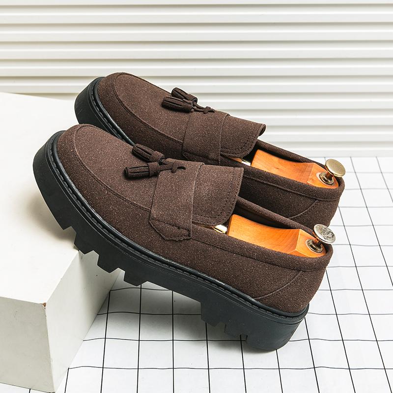 Высококачественные мужские туфли с кисточками, модные роскошные оксфордские британские туфли-лоферы, мужские туфли на толстой подошве, удобные повседневные кожаные туфли