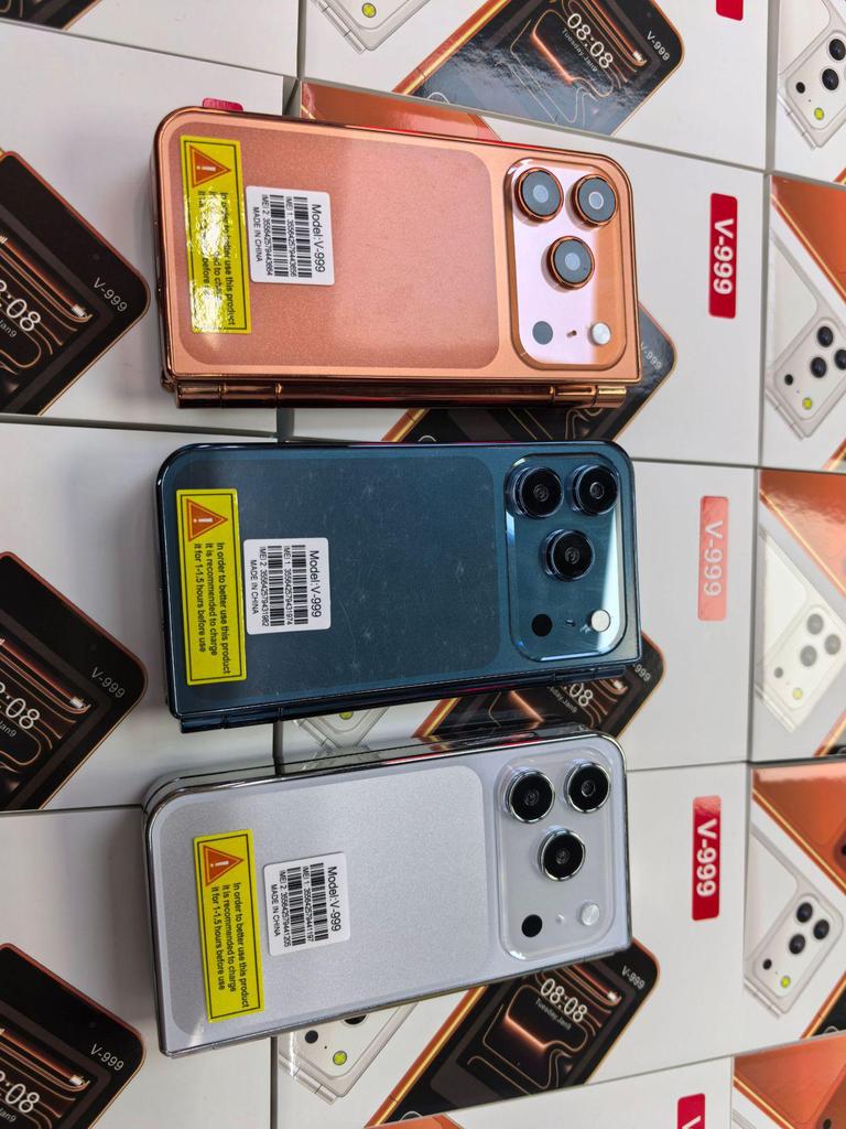 V-999 2G двухэкранный раскладной телефон со складным дизайном для студентов