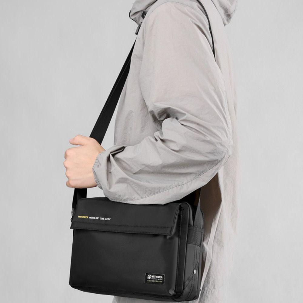 Large Capacity Men's Shoulder Bag Fabric Nylon Crossbody Bag Casual Man Messenger Bag Hiking