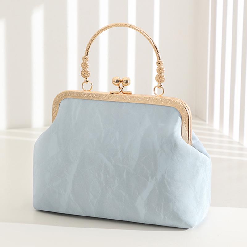 Элегантная квадратная сумка кроссбоди с жемчугом: Новый китайский стиль для универсальных вечеров