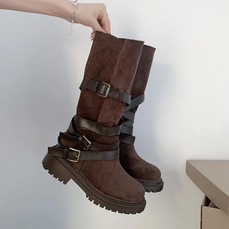 Женские сапоги на платформе до колена, замшевые туфли на плоской подошве, зимняя брендовая дизайнерская обувь 2025 года, новые повседневные модные ботинки «Челси» для снега
