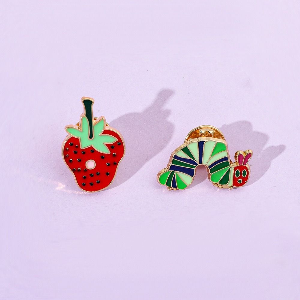 Take a Bite Hungry Caterpillar Enamel Brooches Zinc Zinc Alloy Lapel Pins Metal Badge Friends