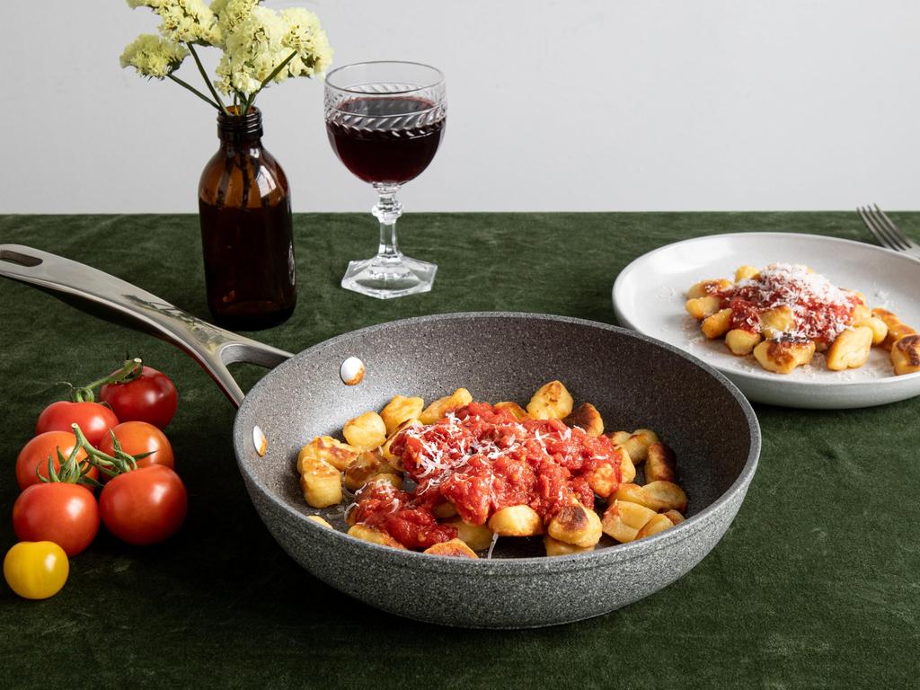 BALLARINI Сковорода 20 см Сделано в IH-совместимое покрытие Granitium 7 слоев Японская "Sarina Italy" [Авторизованный продукт] 75002-808