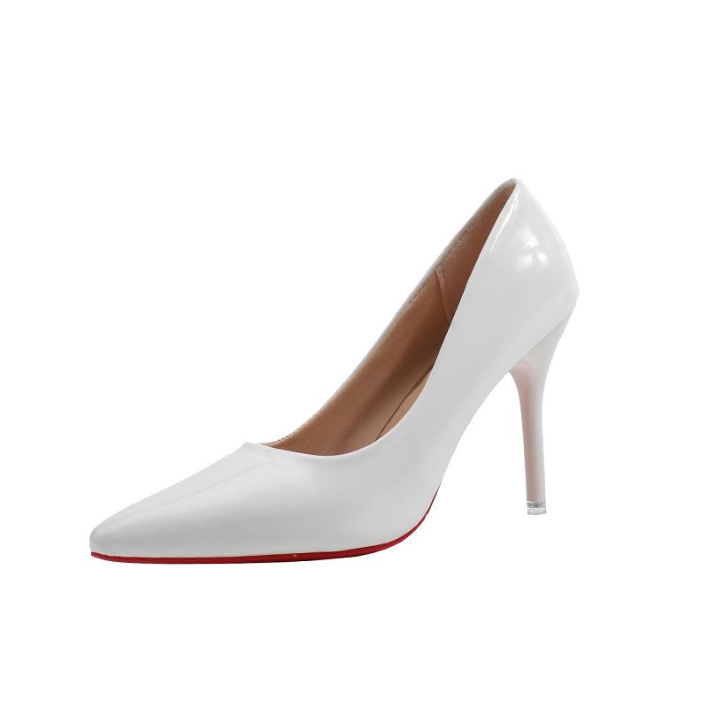 Высокие каблуки, тонкие каблуки, женственность, осенняя мода, высокий стиль, большой размер, лакированная кожа телесного цвета, не устают ноги, туфли-лодочки с открытым верхом