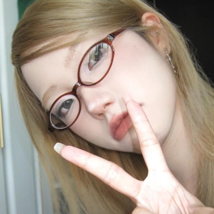 Retro Blue-Green Oval Eyeglass Frame - Xiaohongshu Influencer Style, European & American Design, Compatible with Myopia Prescription