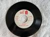 7-дюймовая пластинка RED BARN RANCH HANDS - Minnie SH164S Sunny Hills US Кантри Б/У