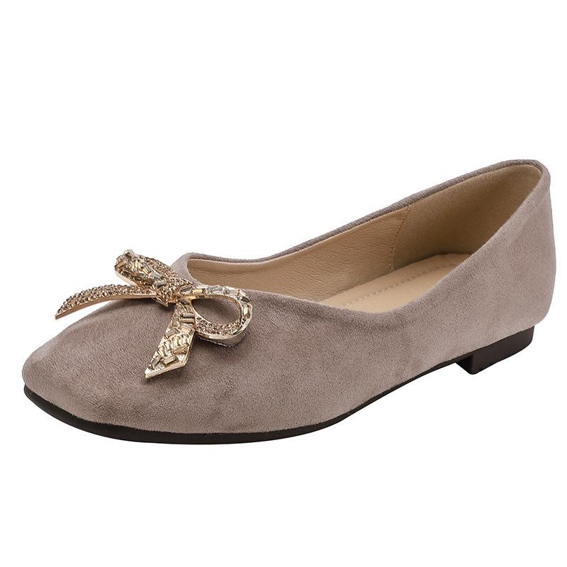 2024 Весна и осень сезон новые универсальные туфли с бантом одинарные женские туфли с плоским дном и неглубоким воротом большие женские туфли