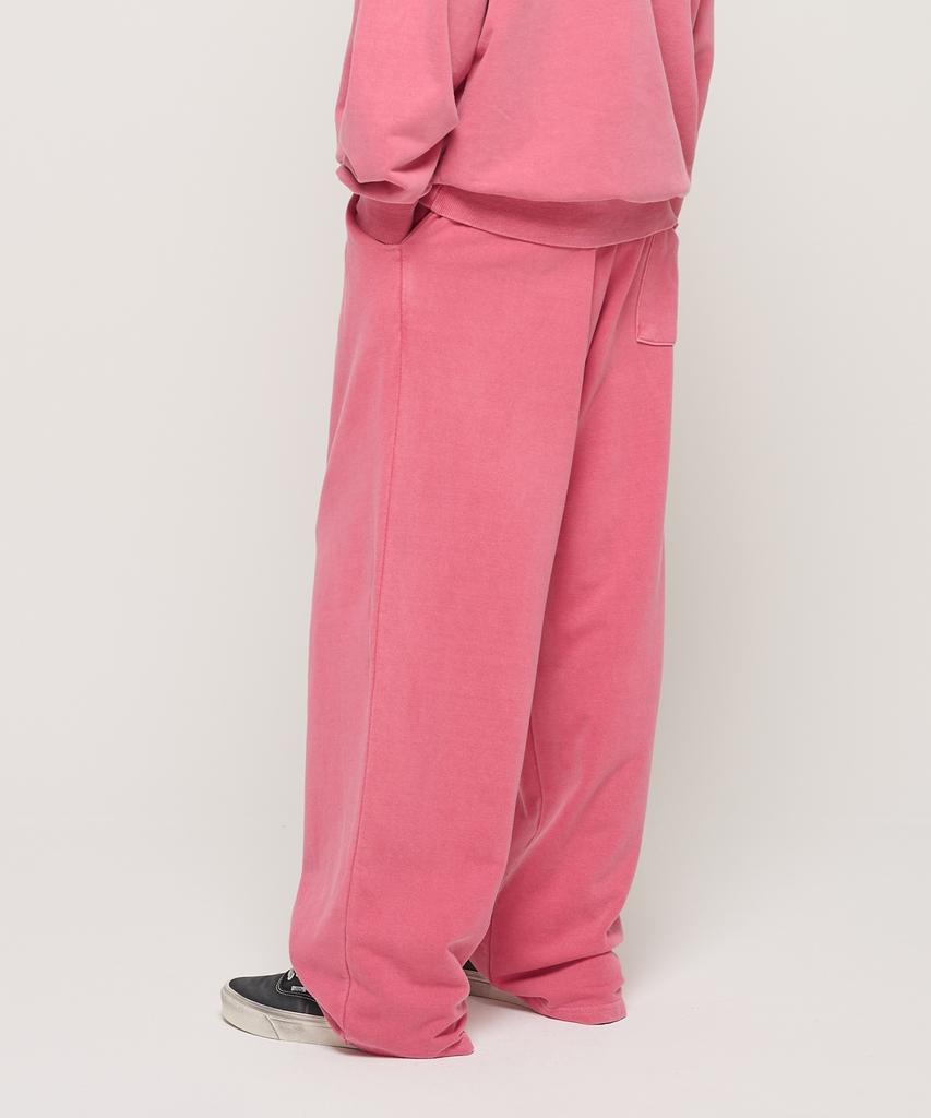 CARGOBROS In Pig Training Wide Straight Pants (Pink)